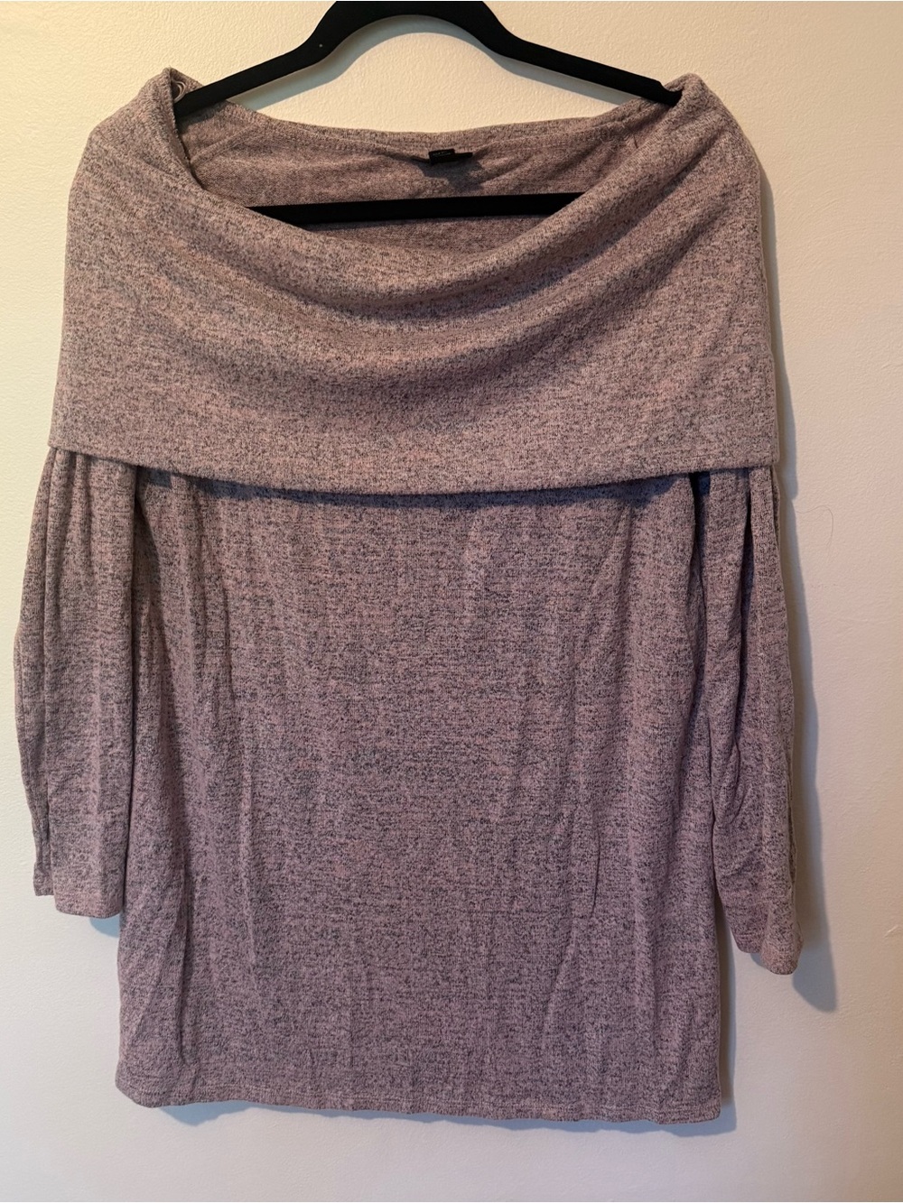 a.n.a. Women’s Off Shoulder Pink Heather Sweater 3/4 Sleeve EUC Size L